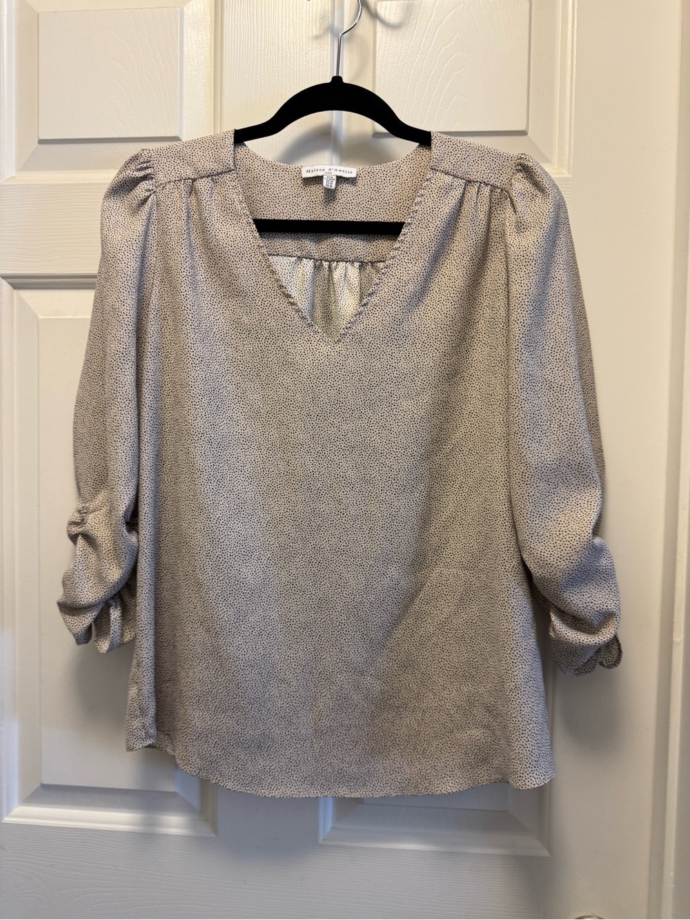 Women’s Maison d’Amelie Neutral Dot V-Neck Blouse with Puff Shoulders